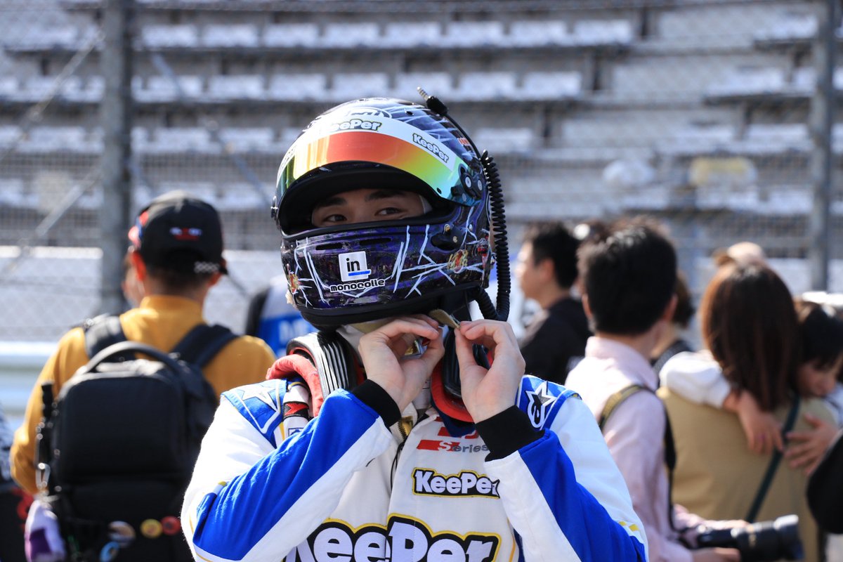 amspeed_m's tweet photo. インタープロトシリーズPOWERED BY KeePer 第1･2戦

No.37  K-Design
牧野 任祐 選手

ヘルメットを被り戦闘態勢に切替わる瞬間がカッコいい⚡️

#インタープロト 
#IPS https://t.co/3Cc35zIpWv