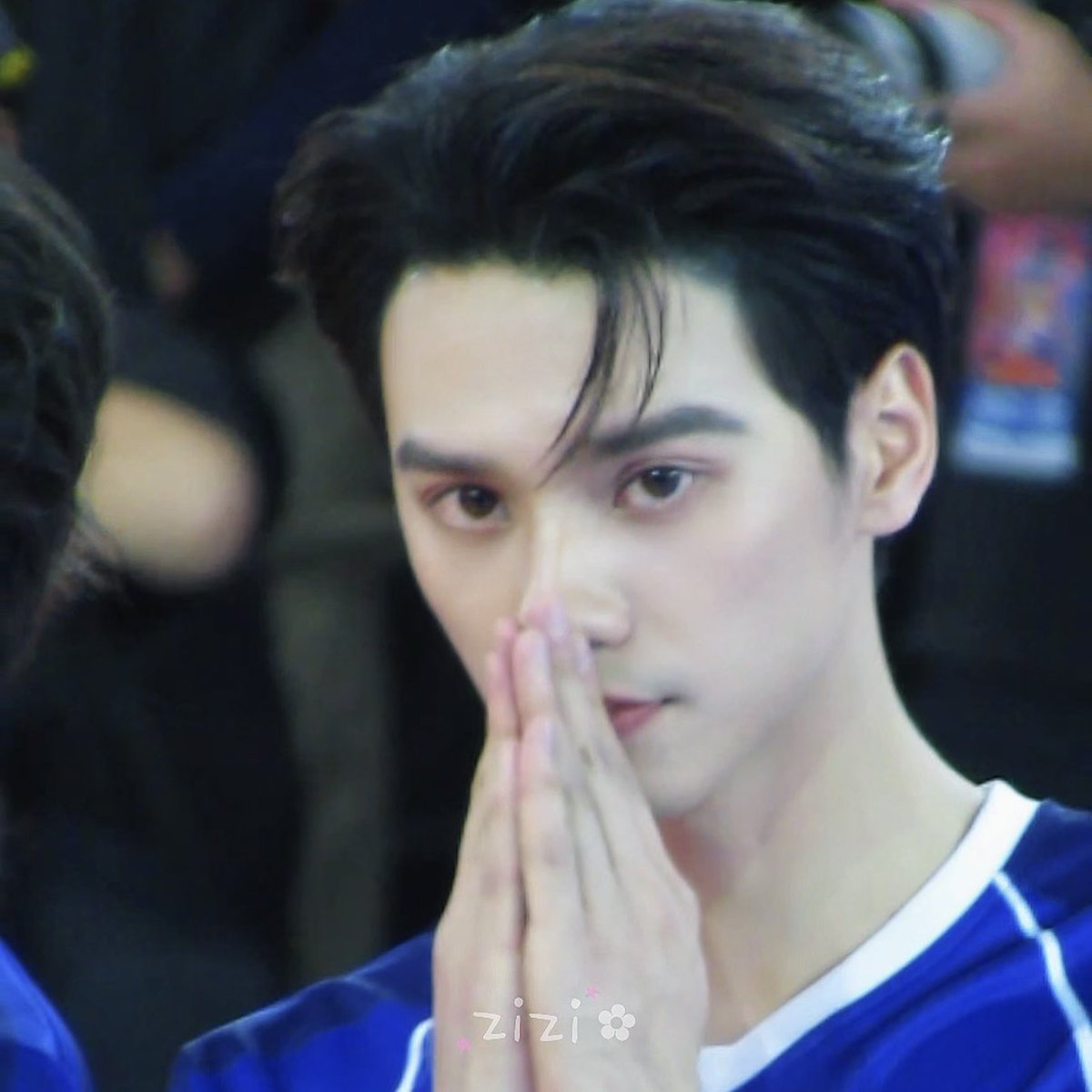 ✿ zizixi˚⊹♡ . tweet media