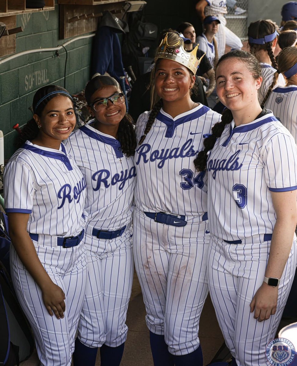 HSEsoftball tweet media