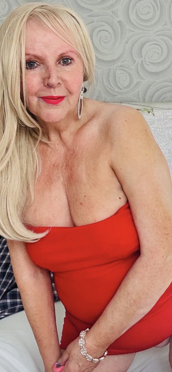 Liz irvine tweet media
