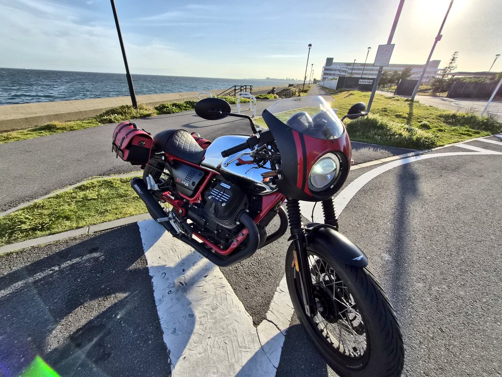 kchanmc's tweet photo. もしかしてモトグッツィの時代が来てるかも😆

今日はバイク屋さんを2店舗回りましましたが、その2店舗とも「最近モトグッツィが売れてるんですよ」と話されていました。

モトグッツィ製のバイクは、ゆっくり味わって走る心地よさを感じるには最高です！

https://t.co/O018ygbljr https://t.co/qu39LAej09