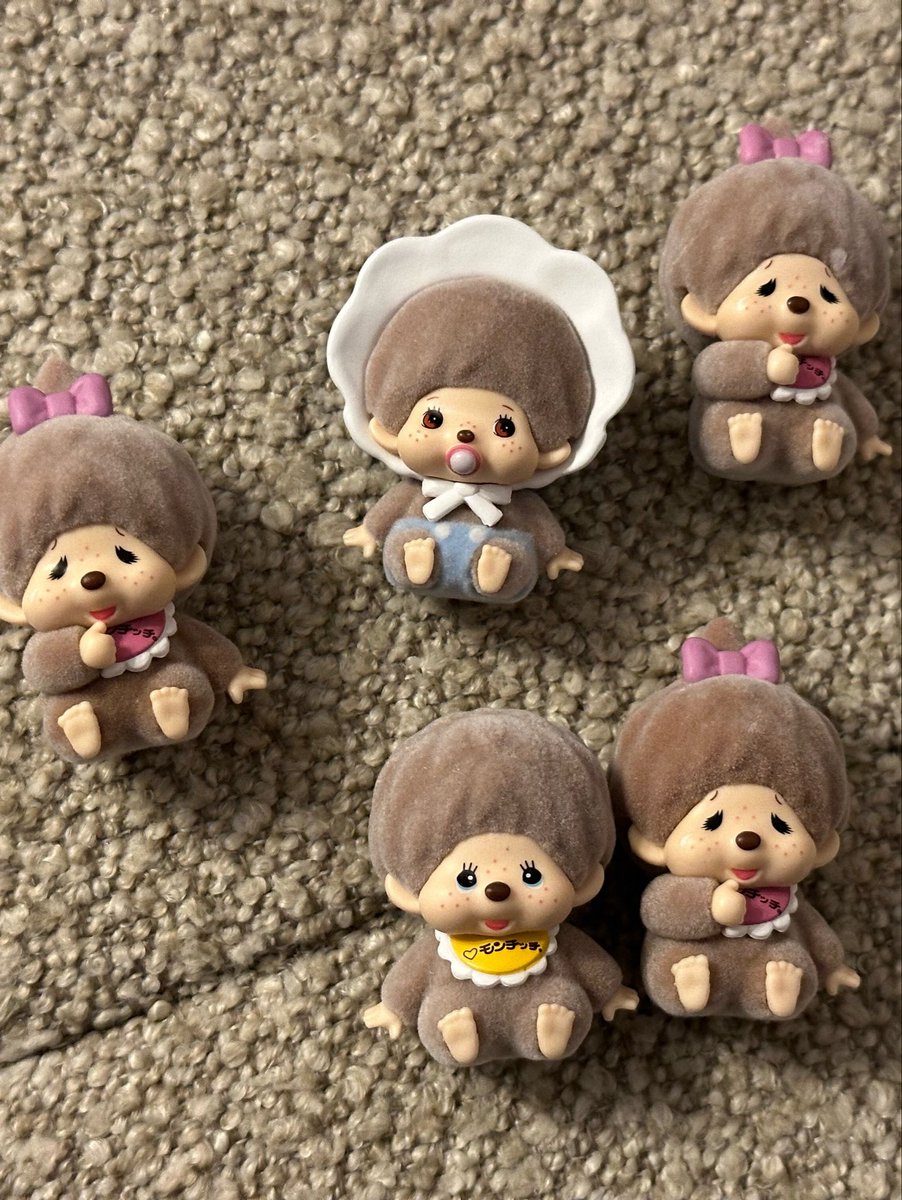bebichann33's tweet photo. 大急ぎでモンチッチの新作ガチャ回してきた💕🍼全部可愛いけどお目当てはベビチッチ！もう一個欲しい🥺 https://t.co/5QLEim1dpX