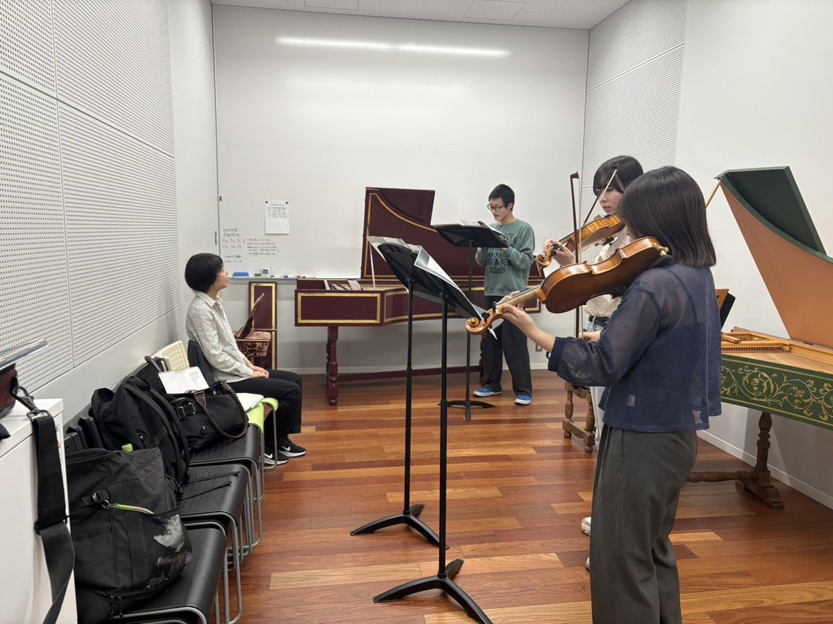 洗足学園音楽大学《上薗ゼミ》 tweet media