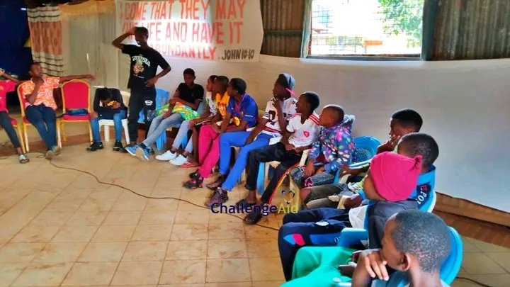 challengeaid_a's tweet photo. This weekend, ChallengeAid Africa held Boys Club sessions focused on drug &amp; substance abuse and its impact on education and young lives
At Bissil SOH in Kajiado, 23 boys took part in a powerful team-building session, creating safe space for honest conversations and reflection. https://t.co/pTEPEvIzCn