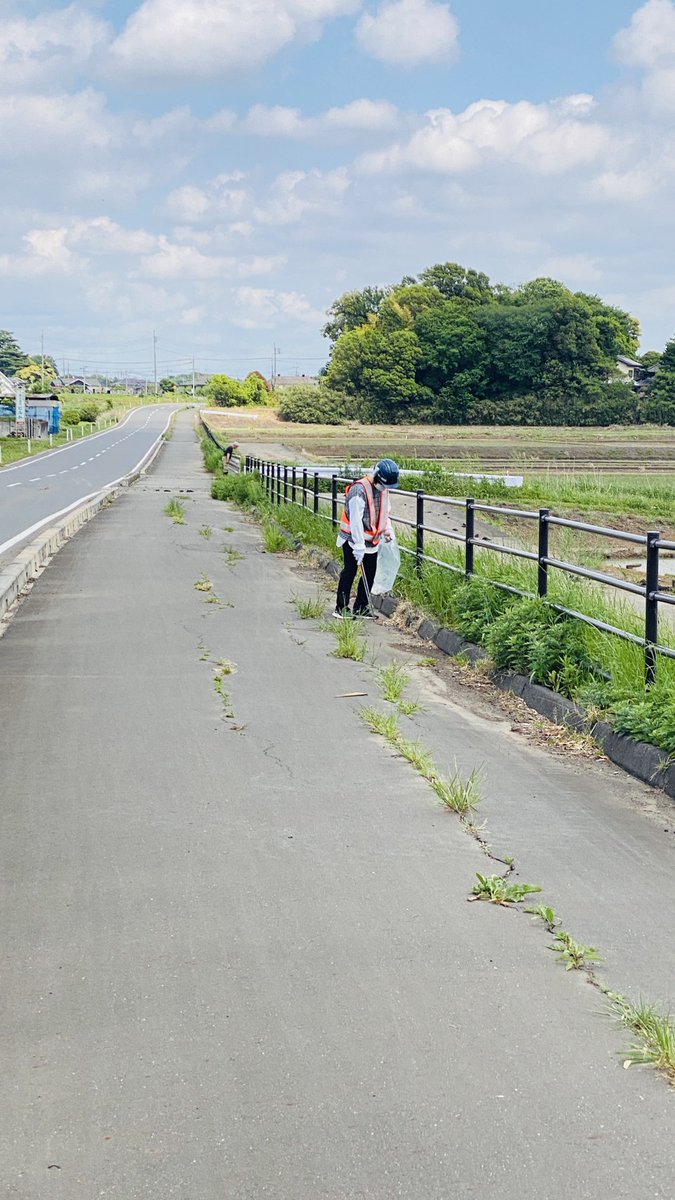build_20190301's tweet photo. ２０２６年５月活動報告 長らく投稿お休みしておりました....　今月の活動です。今年は暑くなるみたい「酷暑日」が少ない事と更には、ポイ捨てが少ないことも祈りたい🥰 ひとつ拾えばひとつだけ綺麗になる…　  #SDGs #ゴミを拾おう #福拾い #丁寧 #夏への準備 ＃それが大事 https://t.co/YcTEOtnmf4