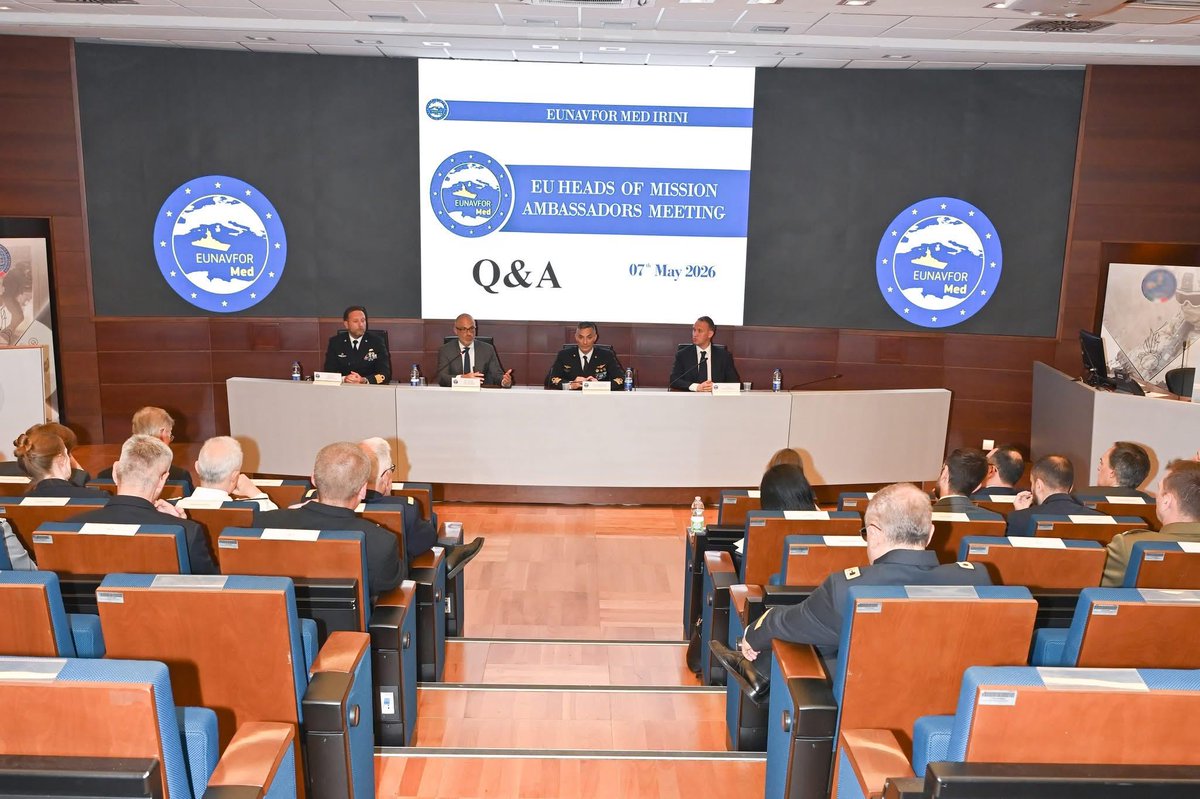 EmbEspLibia's tweet photo. El Embajador de España participó en el encuentro de jefes de Misión de la UE y países afines celebrada en el cuartel general de EUNAVFOR MED Operación IRINI el jueves 7 de mayo. https://t.co/Rr3tafzYED