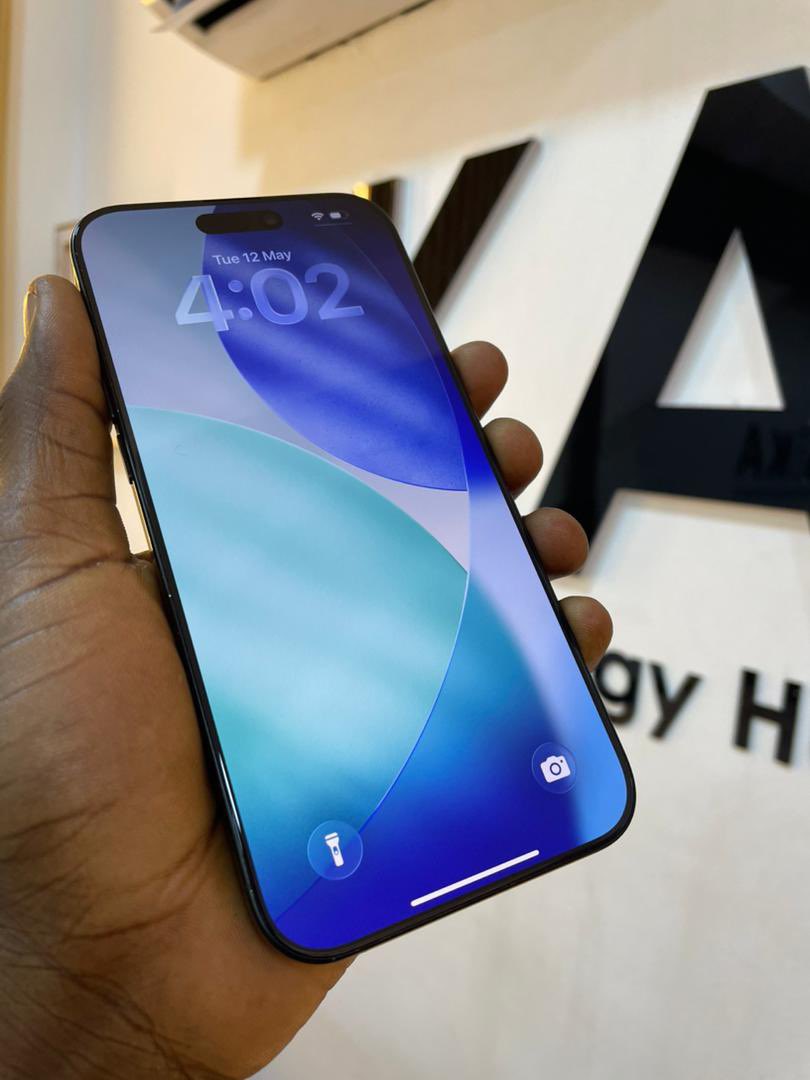 kofisikaa's tweet photo. iPhone 16 Pro Max 256gb Factory Unlocked (Esim Only)

1) Black Titanium 
100%🔋

2) Desert Titanium 
98%🔋

Gh¢9,499.99

Dm/WhatsApp/iMessage/Call 0504988015 / 0547779861 https://t.co/vBKgehnR7F