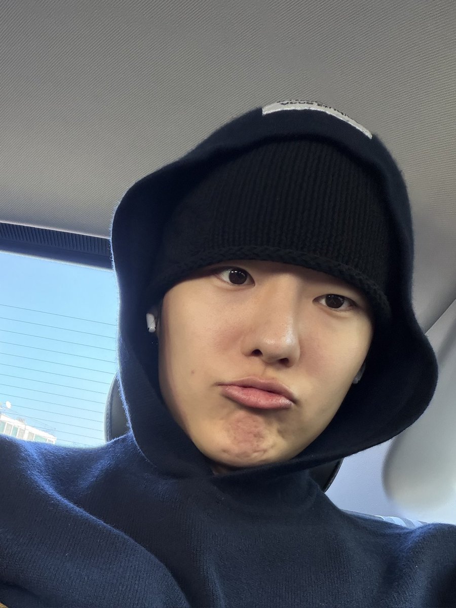 이팝 tweet media
