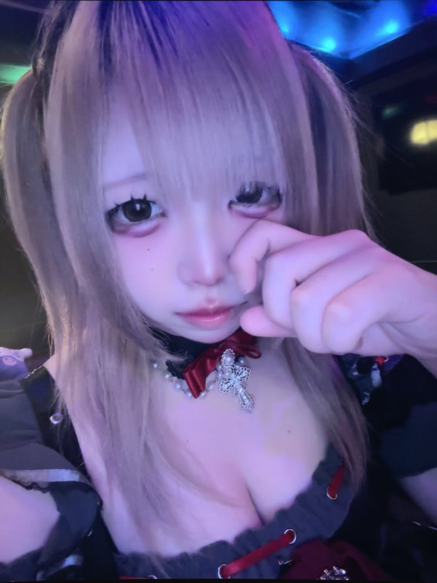 もか tweet media