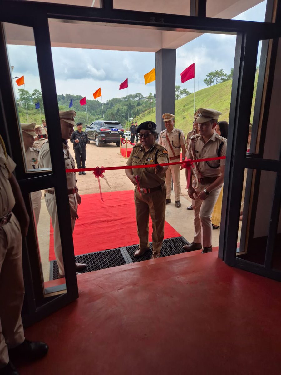 EasternDef's tweet photo. Inauguration of New Office Building for the Office of the Superintendent of Police, Eastern West Khasi Hills on 5/5/2026 by Hon'ble Director General of Police, Meghalaya. https://t.co/ytjo8kMcc5