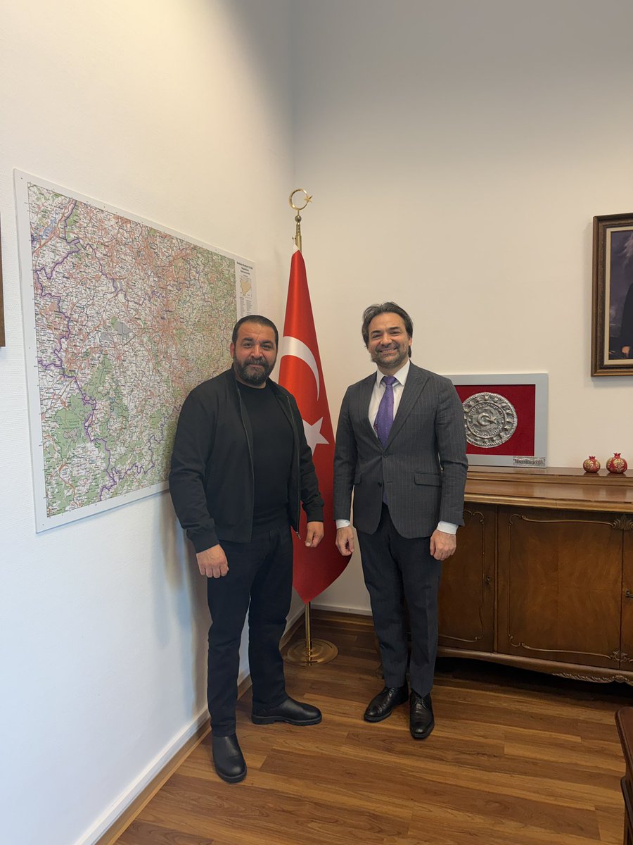 Türkiye in Cologne tweet media