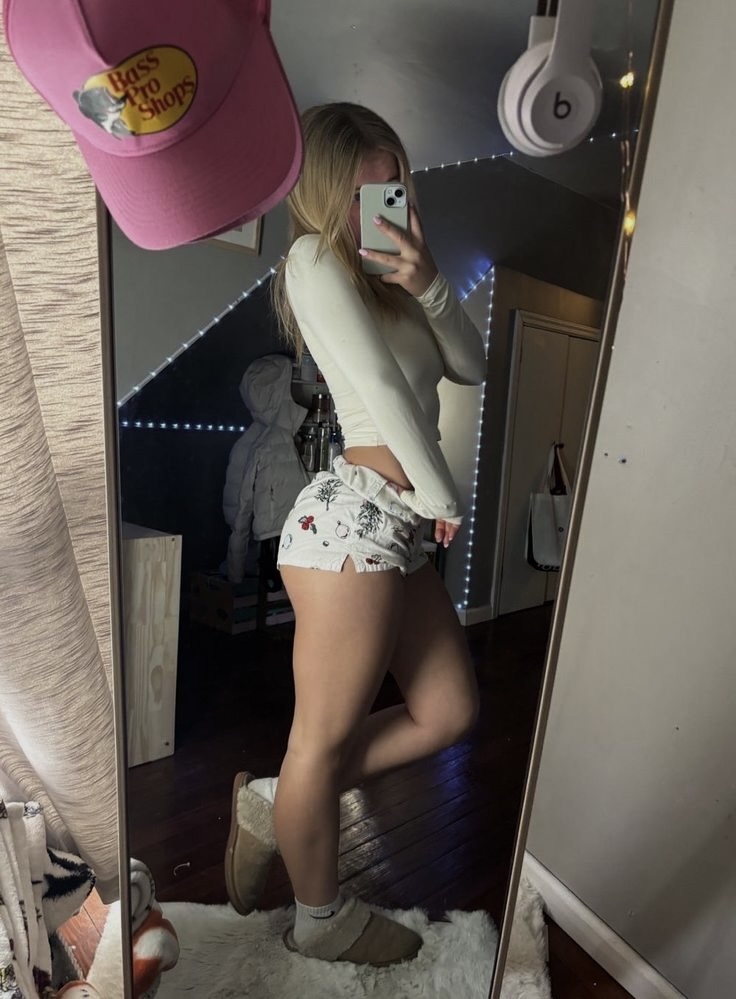millie tweet media