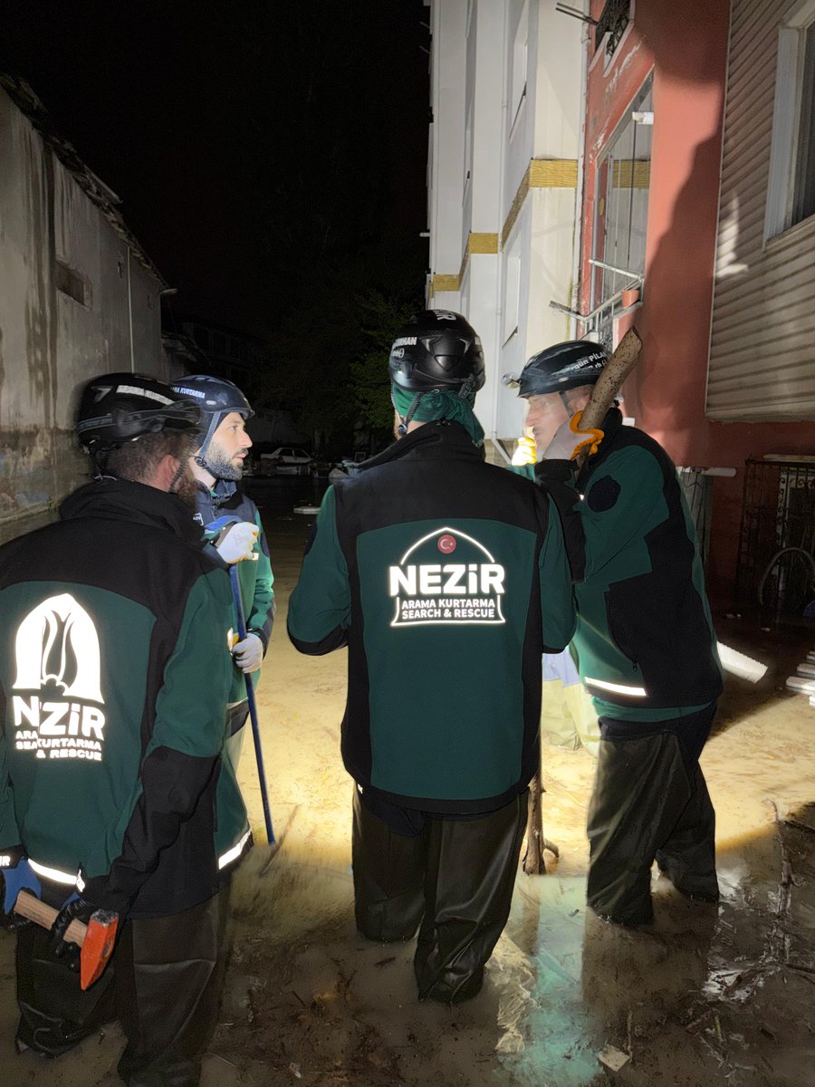 Nezir tweet media
