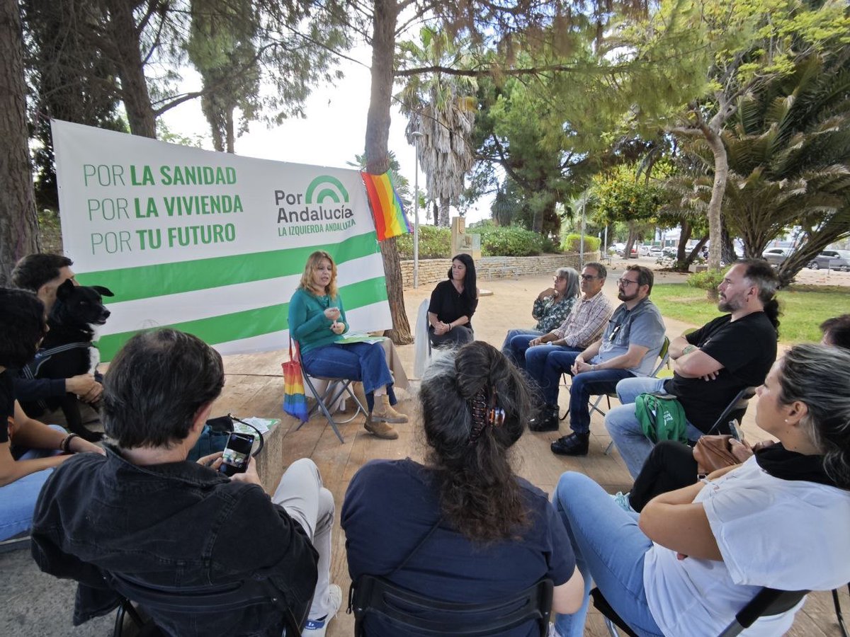 VerdesEquo_And's tweet photo. En Churriana, con personas valientes. Porque en Por Andalucía nos importan los animales 🐾 porque son parte de los ecosistemas, porque son familia. Por ellos, este domingo que tu voto sea Verde. Vota Por Andalucía 💚 https://t.co/0ioPWk1gs3