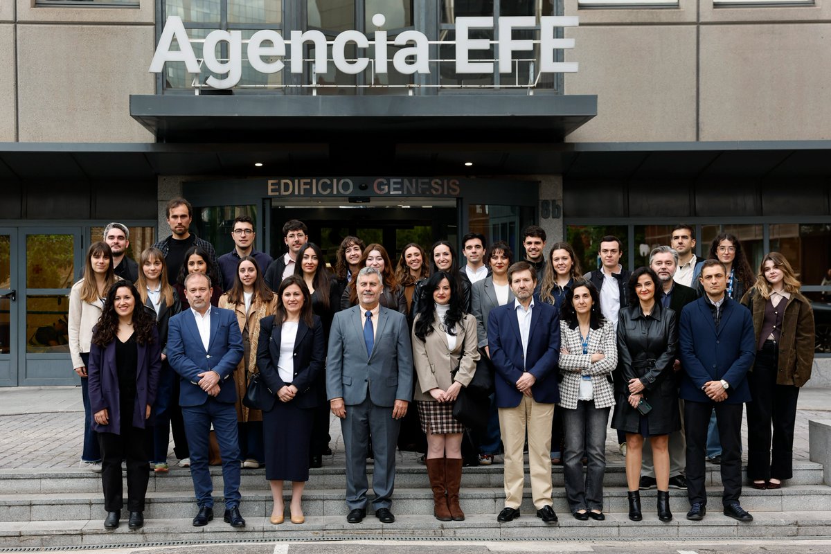 EFE Escuela tweet media