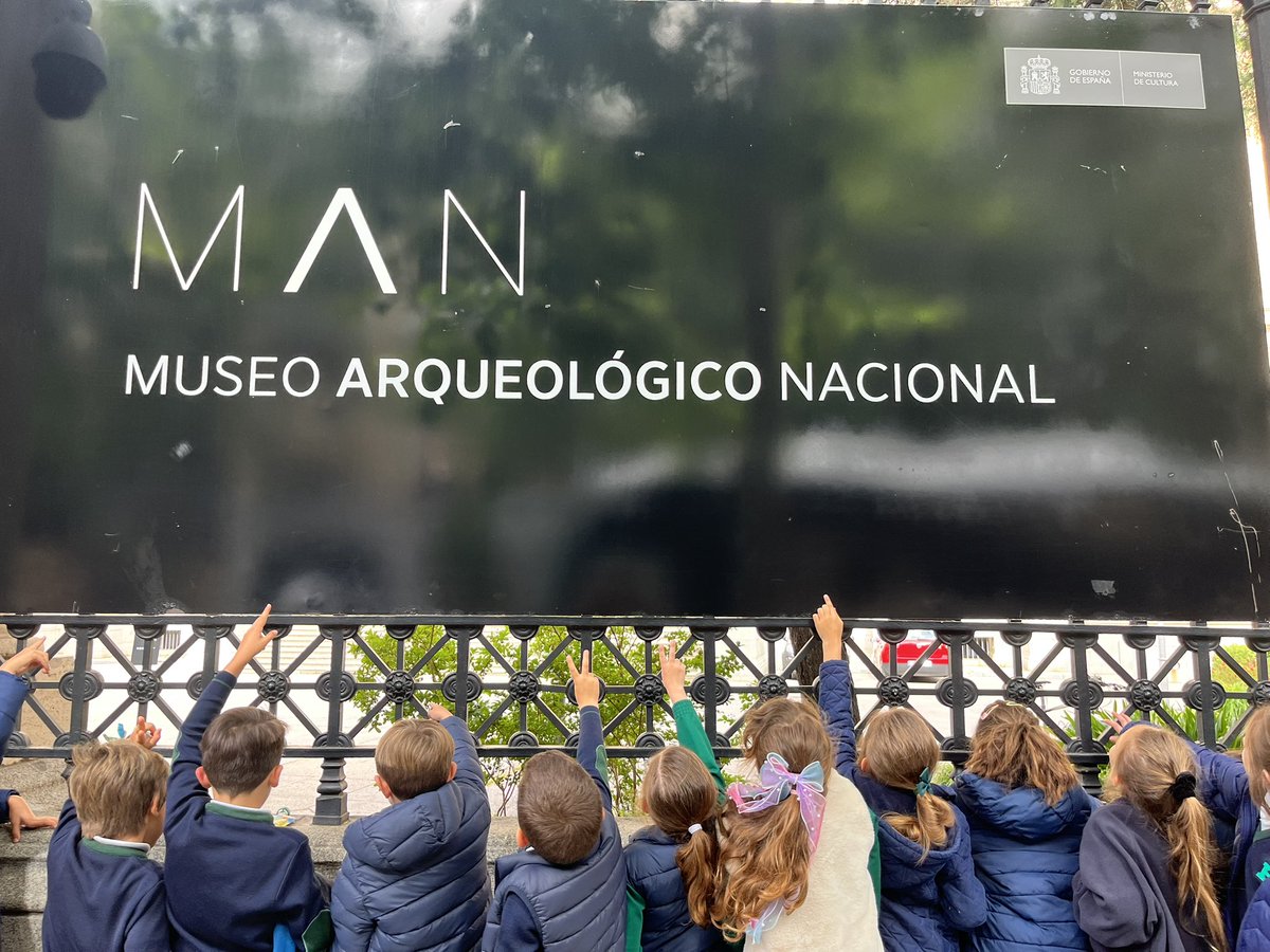 LidiaDoval tweet media