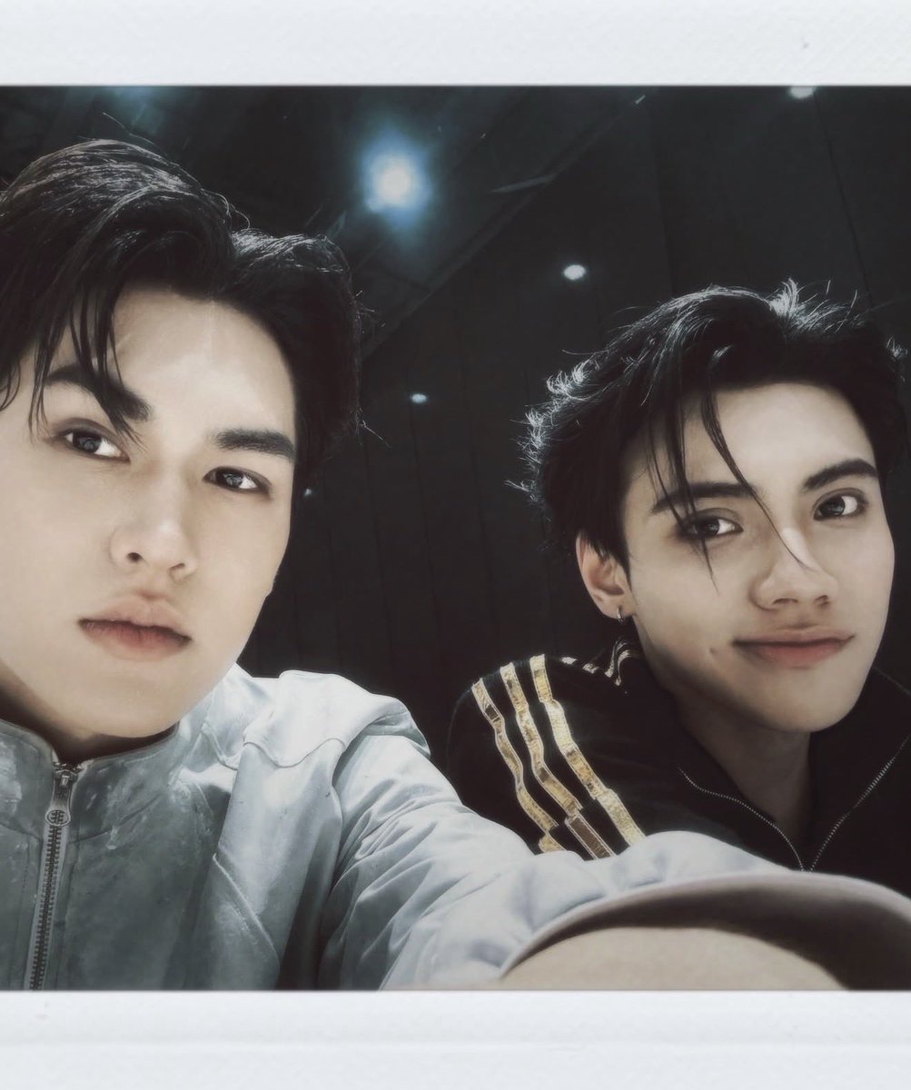ฟองติสท์ 🖍️🎧 tweet media