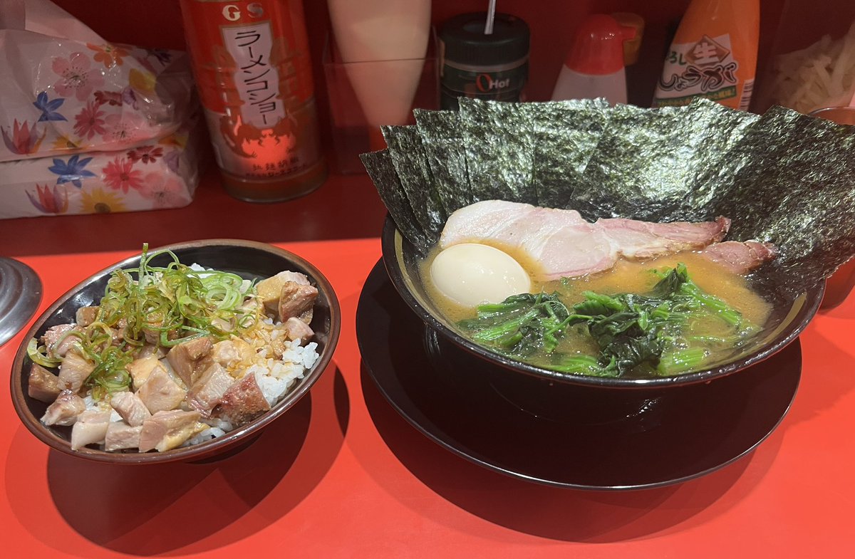 とらきち家 神奈川県平塚市紅谷町15−14 とらきちラーメン(並