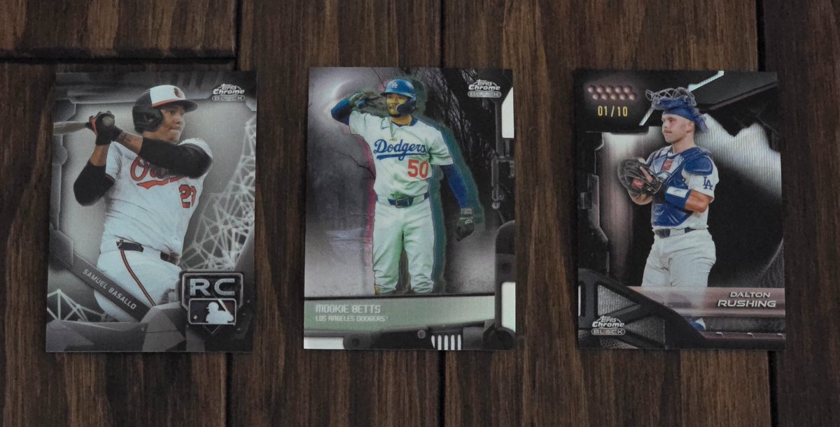 Buy from @BROTHERS_KAZU さん 2026 Topps Chrome Black Baseball 今後