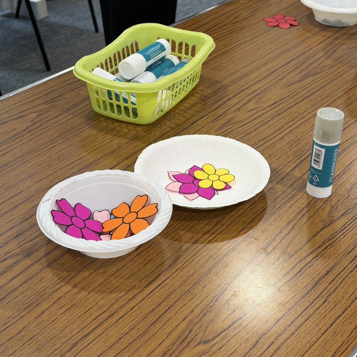 Eltham Library tweet media