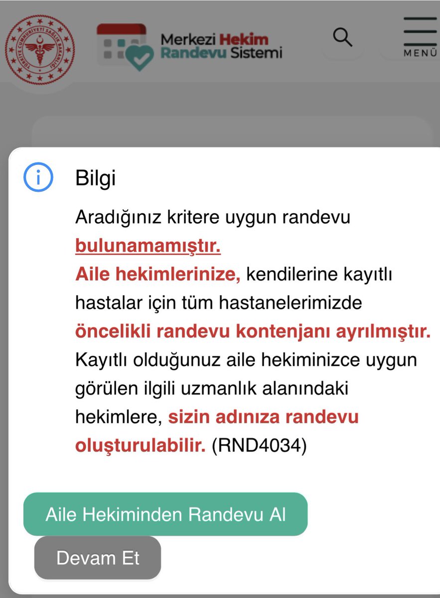 dayanismasen3's tweet photo. Hastaneye randevu almak için MHRS sistemine giren vatandaşlar son günlerde "Randevu bulunamamıştır aile hekiminize başvurun onlarda kontenjan var" Mesajı ile karşılaşmaktadırlar. 
Sevk zincirinin olmadığı bir sistemde bu durum Aile Hekimliğini randevu oluşturma sekreterliği haline getirmektir. 
Her ne kadar neden olarak bu durum hastayı ilk basamakta filtrelemek olduğu söylense de gerçekci değildir.
Sevk zinciri yok iken "Aile hekimi hayır hastaneye gerek yok muayene tetkik ve tedavinin burada yapılabilir" açıklaması yapsa da vatandaş hastaneye gitmeyi hak görecek ve bu durum Aile Sağlığı Merkezlerinde sözel ve fiziksel şiddete sebep olacaktır. 
❗Aile Hekimliği randevu alma birimi değildir
❗Randevu kontenjanı varsa hastaya açılmalıdır
❗Sevk zinciri olmayan bir sistemde aile hekimi ile vatandaş bu şekilde karşı karşıya getirilmemelidir.