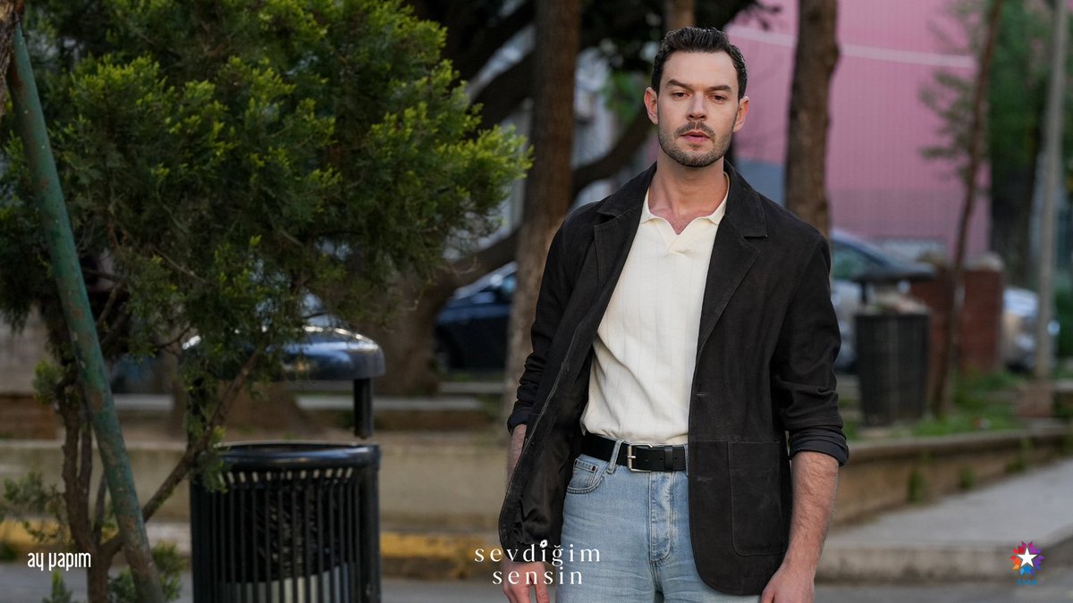 _sevdigimsensin's tweet photo. #SevdiğimSensin yeni bölüm fotoğrafları sizlerle!

Perşembe akşamı 20.00’de Star’da buluşmak üzere ✨

@ayyapim @startv https://t.co/31s8xwjH28
