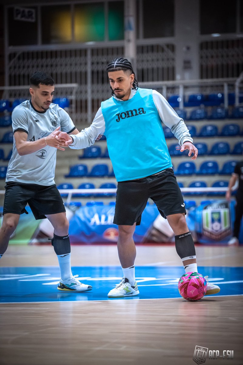 VinaAlbaliFS's tweet photo. 🛠️ ¡Seguimos trabajando de cara al último partido de liga regular!

📸 @aurecape

#ViñaAlbaliValdepeñas https://t.co/QGlOUqfmGV