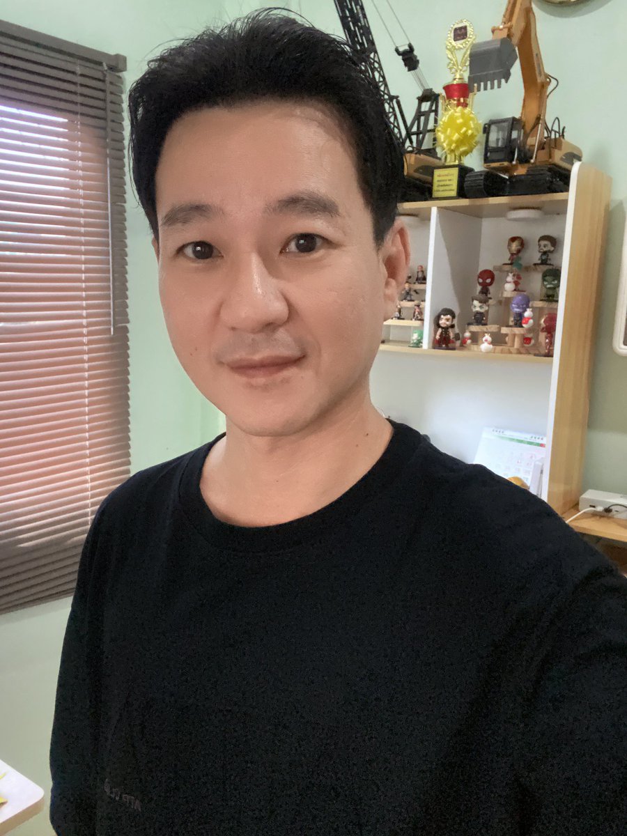 SPateepawa67776's tweet photo. @Gunterboy243706 อายุ 45 อยู่สมุทรปราการ สนใจคุยกันได้นะครับ https://t.co/kmyB7TRri8