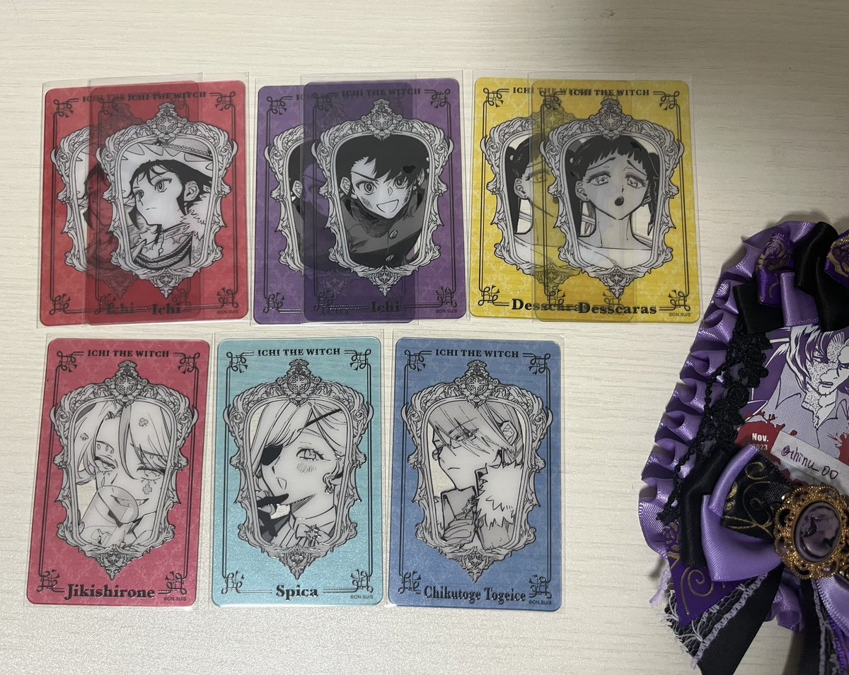 thinu_00's tweet photo. 【交換/譲渡】魔男のイチ アートクリアカードコレクション クリアカード 箔押しステッカー オーロラアルカナカード アクリルフィギュアコレクション アクフィ

譲)画像参照
求)定価＋送料＞同異種クムギ

✧郵送orなんば周辺お手渡し
✧ 交換は1部お断りする場合がございます。
✧ ALT必読 https://t.co/Xe8C7IaQJO