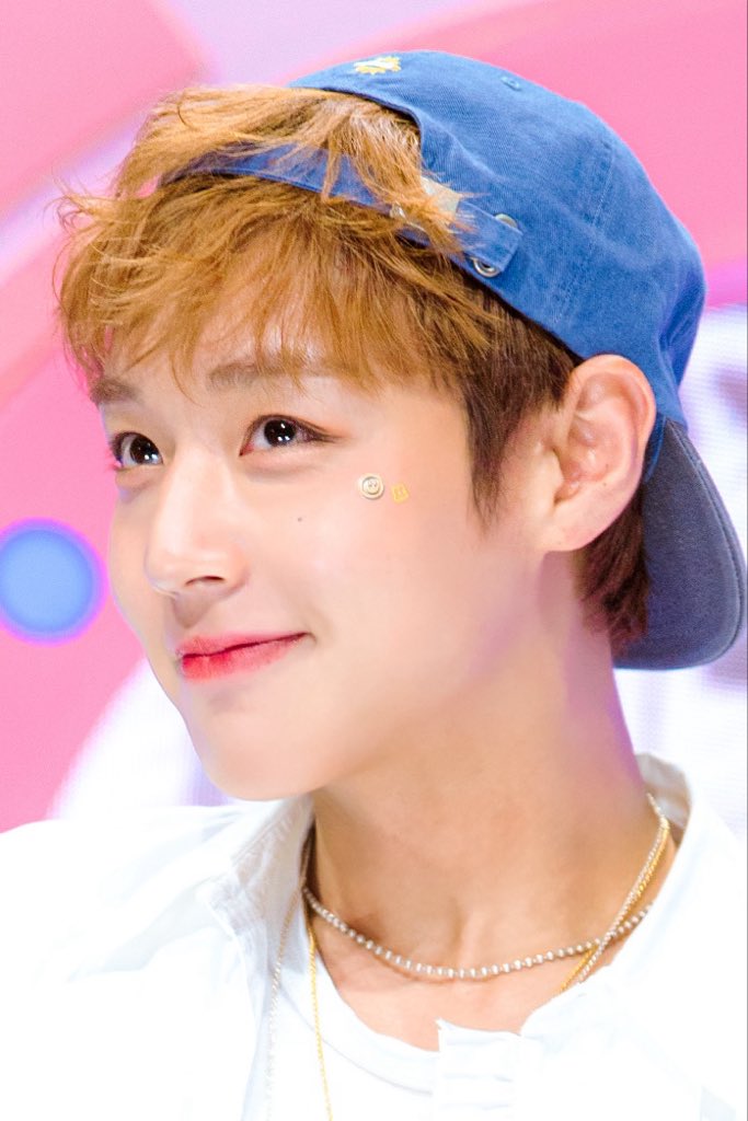 99.. tweet media