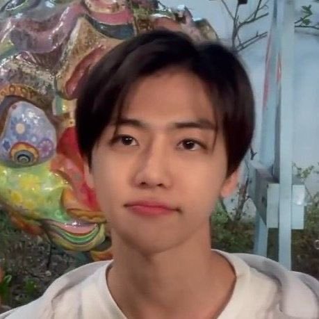 ไอ้พุน tweet media