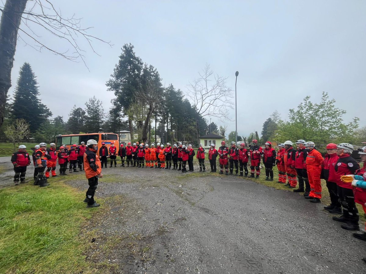 AFAD_Sakarya's tweet photo. AFGD Temel Seviye Enkazda Arama Kurtarma Akreditasyon Eğitimi

04-08 Mayıs tarihleri arasında Arama Kurtarma Birlik Müdürlüğümüzde gerçekleştirilen AFGD Temel Seviye Enkazda Arama Kurtarma Akreditasyon Eğitimi başarıyla tamamlandı. https://t.co/U6YijkYFKI
