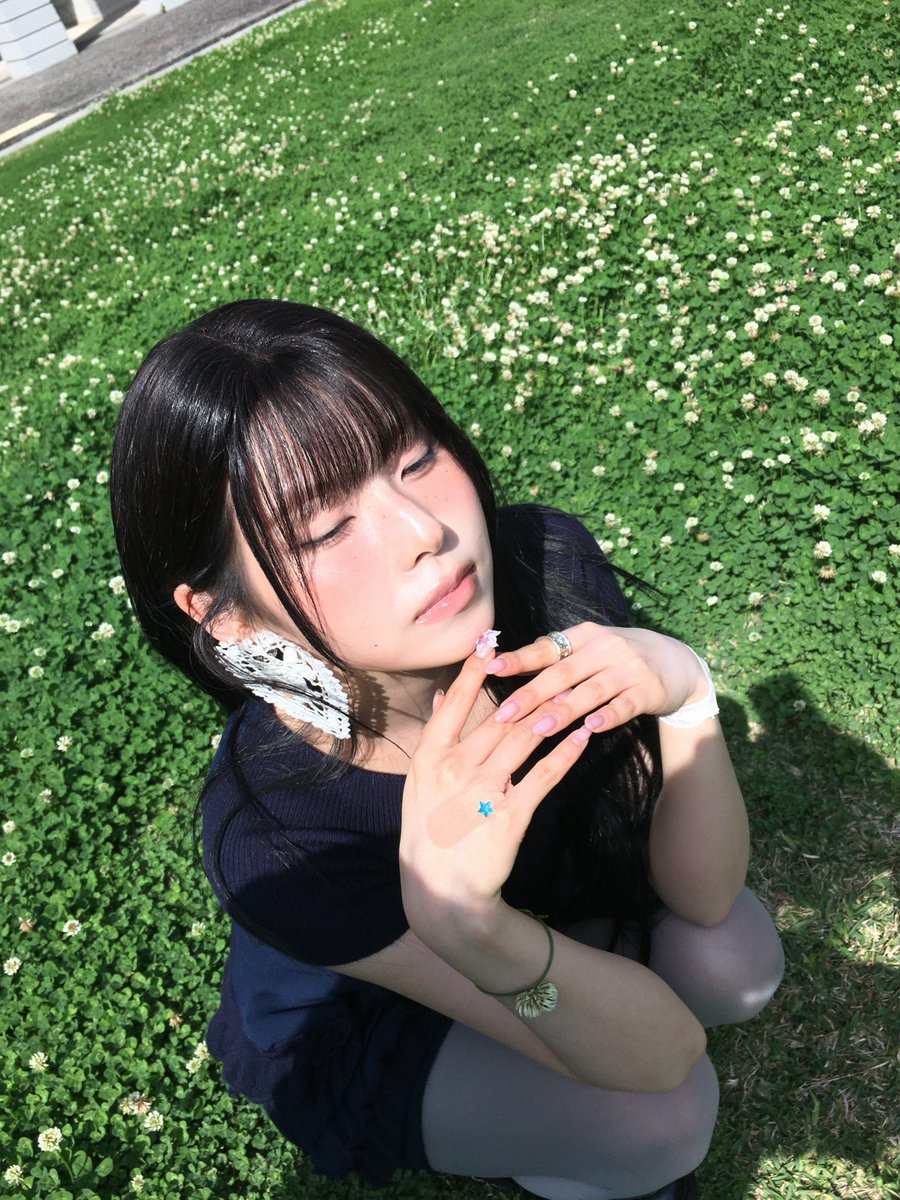 Vector_kyu05's tweet photo. 俺の推しよ…
俺の学校でなにしてんの…
いつも見てるはずの場所なのに
知らない場所かな？ってなるくない映えてます🐱 https://t.co/uS30xc9sDZ