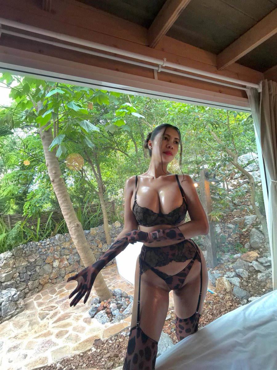 Susy Susy tweet media