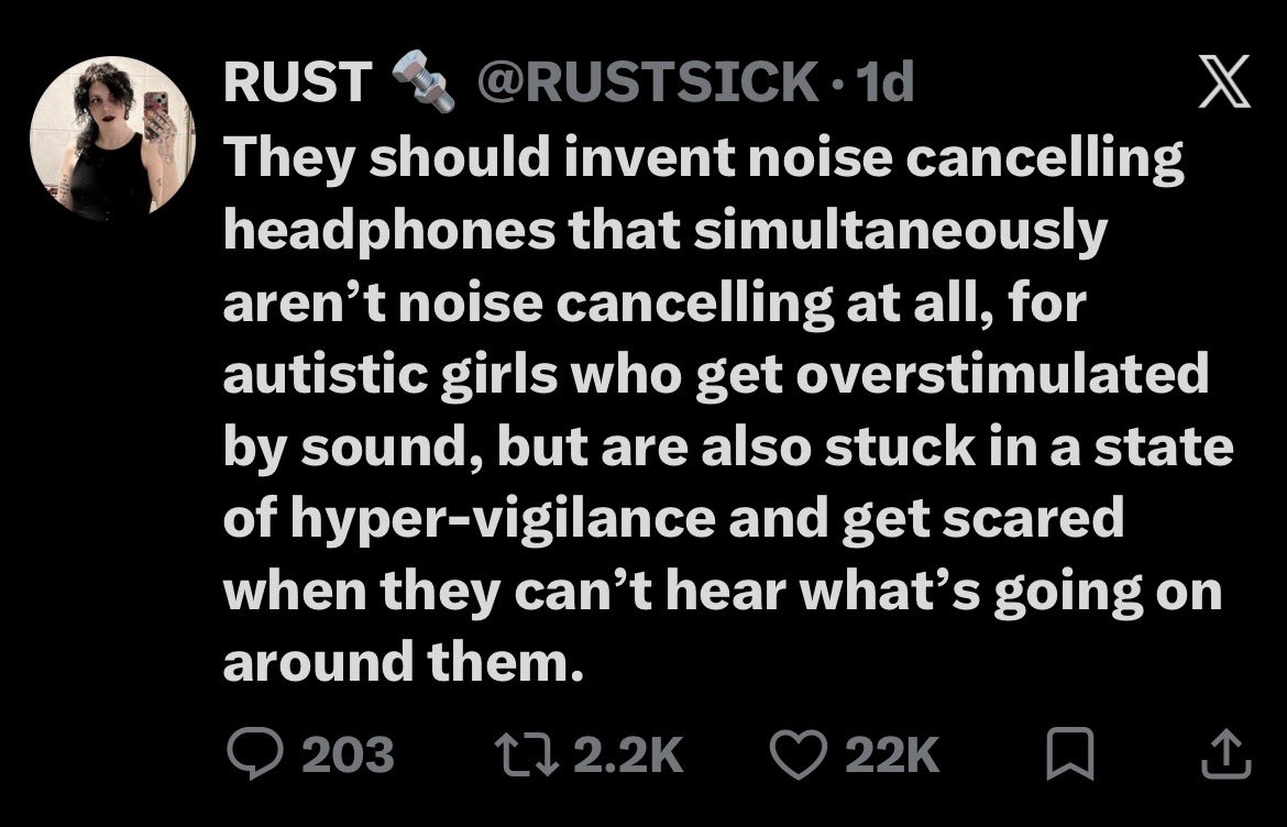 calyuries's tweet photo. this is so real. they should invent minecraft subtitles in real life so that i can read noises like "footsteps" or "door creaks" in word form while using noise cancelling headphones https://t.co/c48XV21uSK