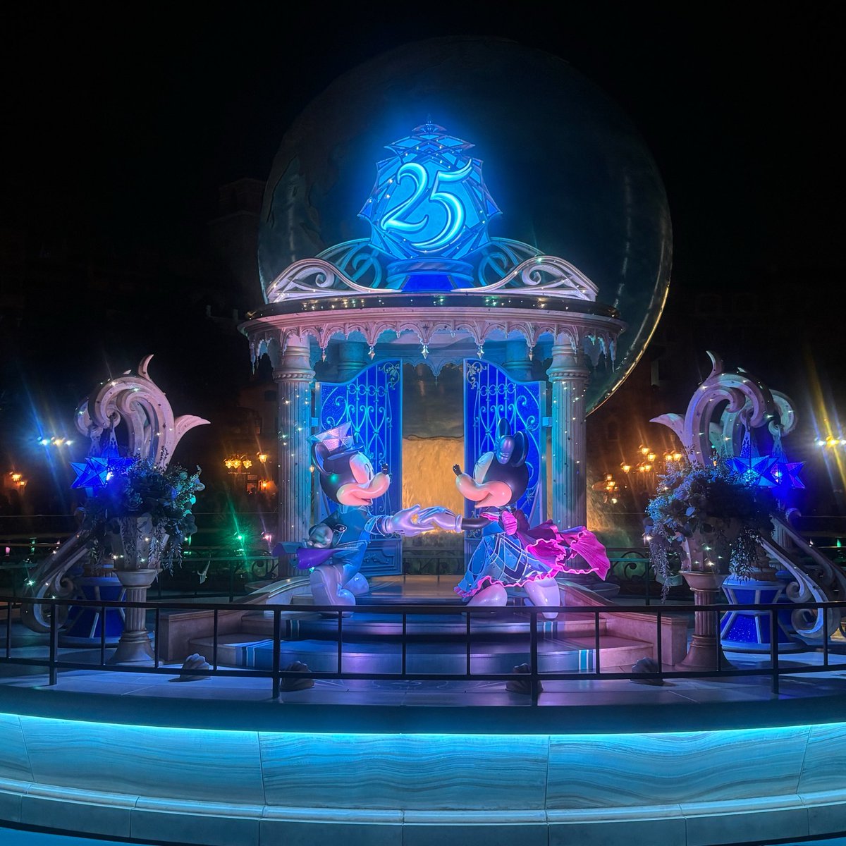 MsicAyane's tweet photo. 昨日はDisneySeaで息抜きしてました🌎
素敵な時間をありがとう〜！ https://t.co/jVq7uQpCj7