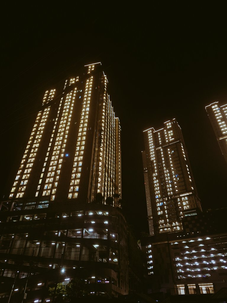 zeeroo0_'s tweet photo. 11.05.2026
📸 by Me. https://t.co/jLaGLplxUM