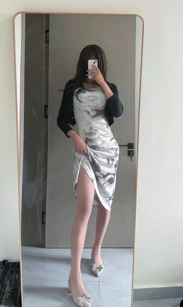 ivy_Azj's tweet photo. 大号被封，重头开始！
#latex #贞操带 https://t.co/VKfuAJWZBe