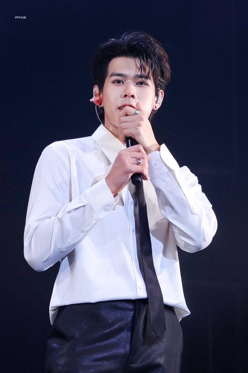พีพี ◡̈ tweet media
