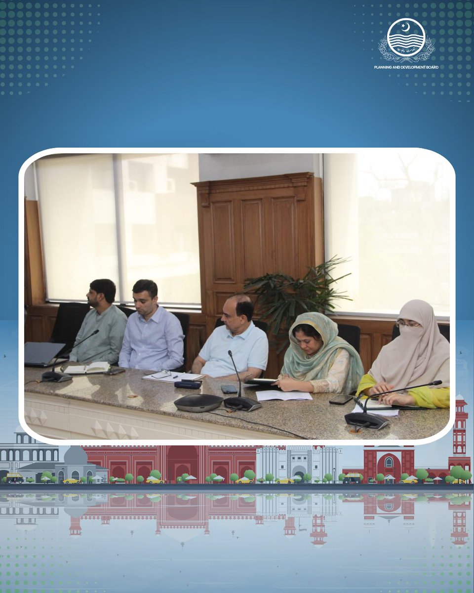 ggwoasieq11's tweet photo. Review of First Revised PC-I for “Revamping of Bansra Gali Zoological Garden, Murree”
Meeting chaired by Ms. Nadia Shafiq, Member Environment, P&amp;D Board
Capt. (Retd.) Tahir Zafar Abbasi, Secretary Forestry &amp; Wildlife, briefed the forum on the upgraded scope and technical features https://t.co/mO1l4W9XRA