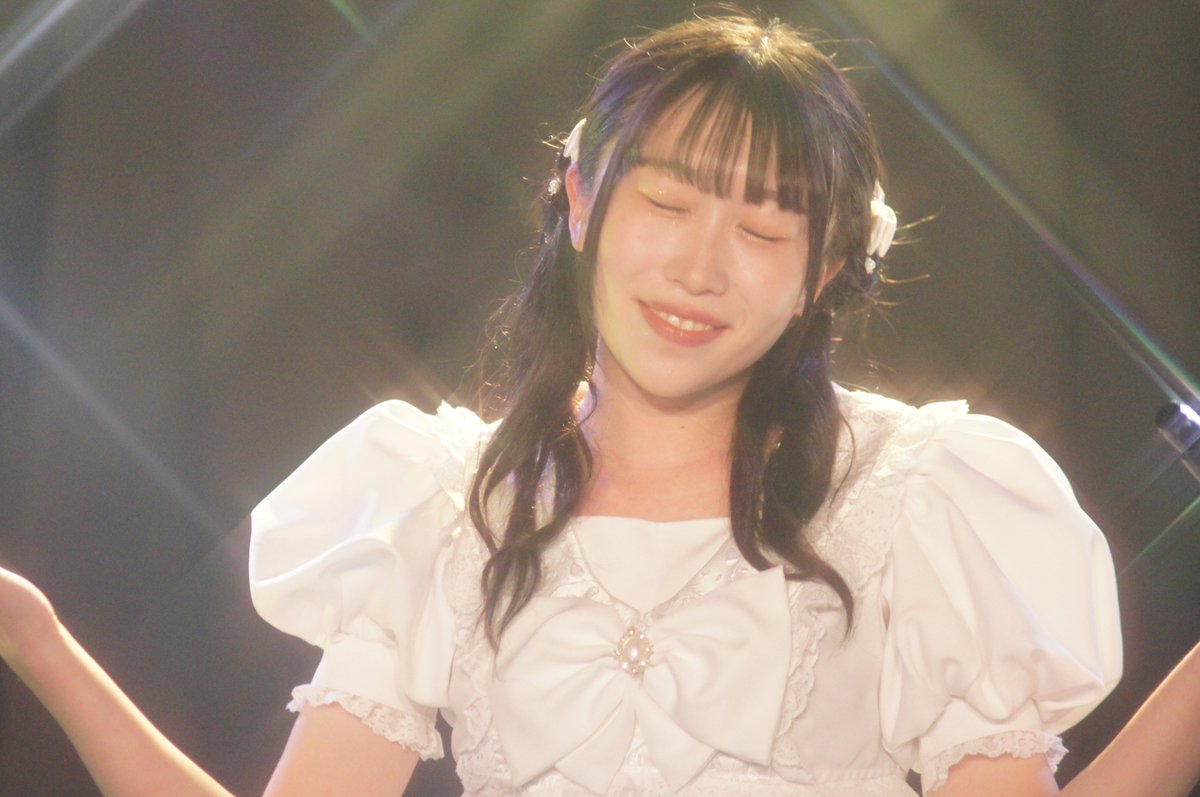 marianut's tweet photo. 2026/5/7
#大園りあ
#夜とメルク︎︎
#よるめる
#メレンゲホワイト担当
#りあるタイム
@yorumeru_ria https://t.co/aRjzIAefDQ