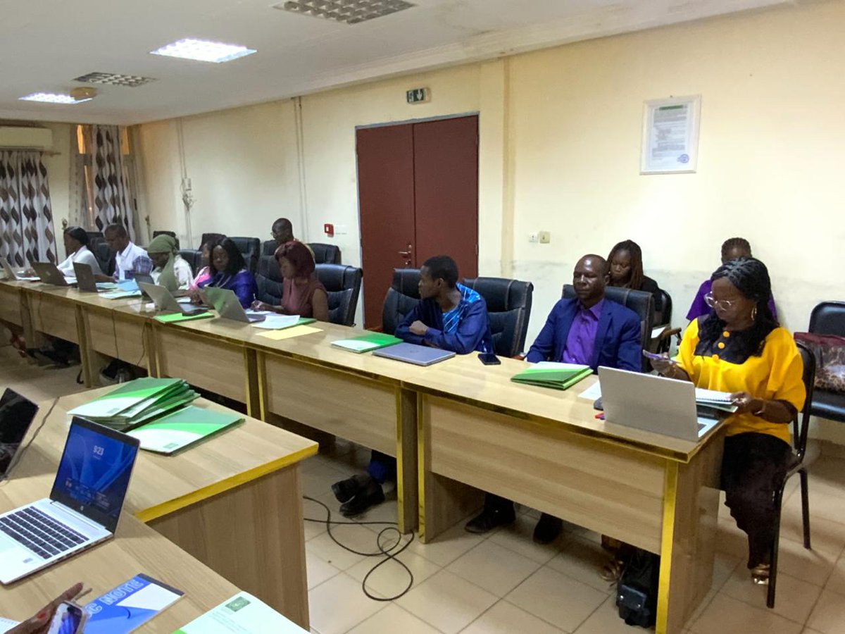 OIC_COMSTECH's tweet photo. Some glimpses of day 2 of Our ongoing training program in Burkina Faso on “Regulatory Systems Strengthening for ANRP on Good Manufacturing Practices (GMP)” is being jointly organized by the @OIC_OCI General Secretariat (OIC-GS), Jeddah, and OIC-COMSTECH. https://t.co/ihns3kpMdq