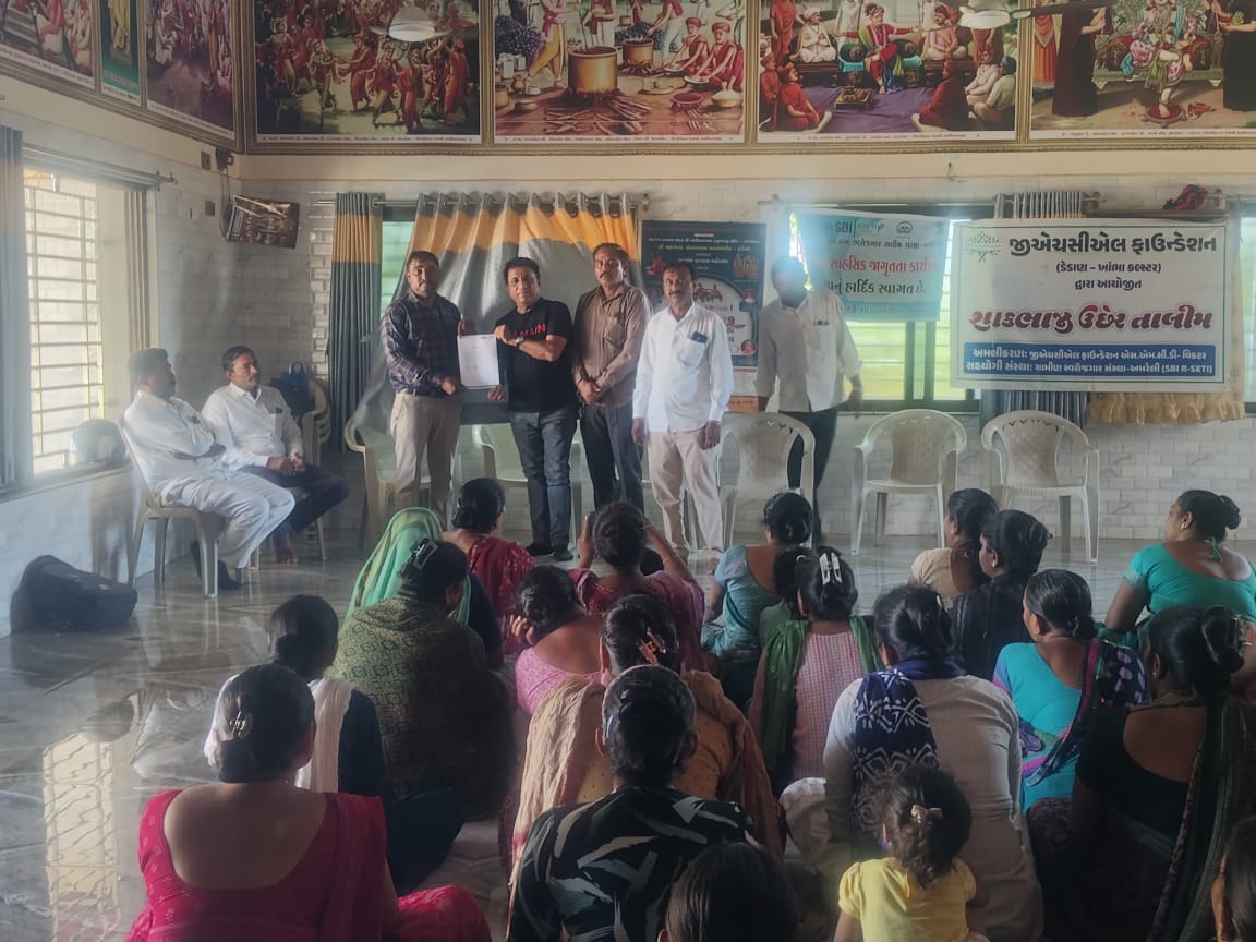 GHCLLimited's tweet photo. This month, GHCL Foundation advanced community development through impactful initiatives in education, sustainable agriculture, and healthcare awareness.

#GHCLFoundation https://t.co/iKLqgbY5iS