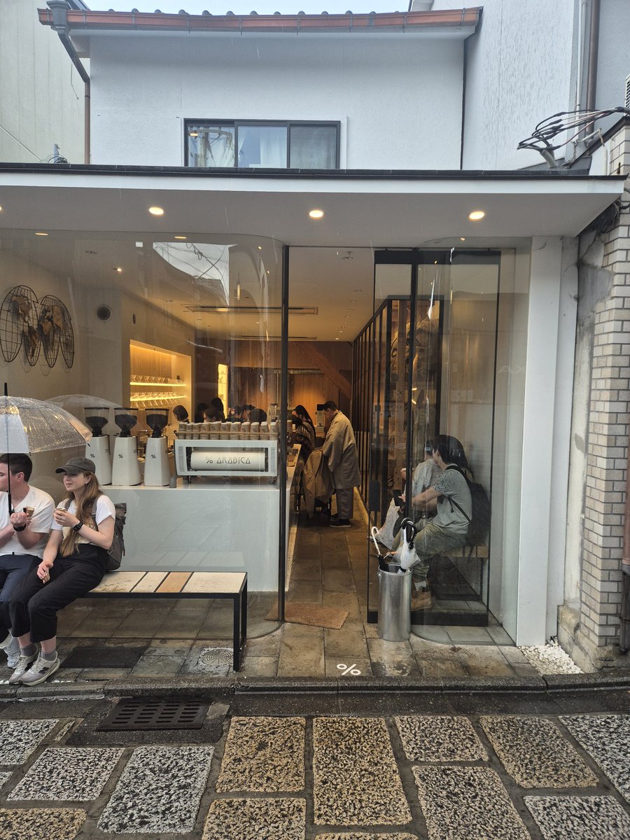 darshanvmehta1's tweet photo. Kyoto....super coffee at the famous % Arabica Coffee https://t.co/7QhIijxAUQ