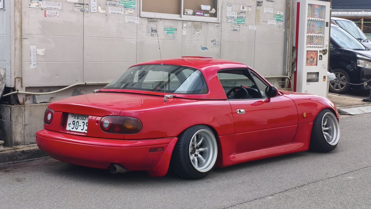 な。 tweet media