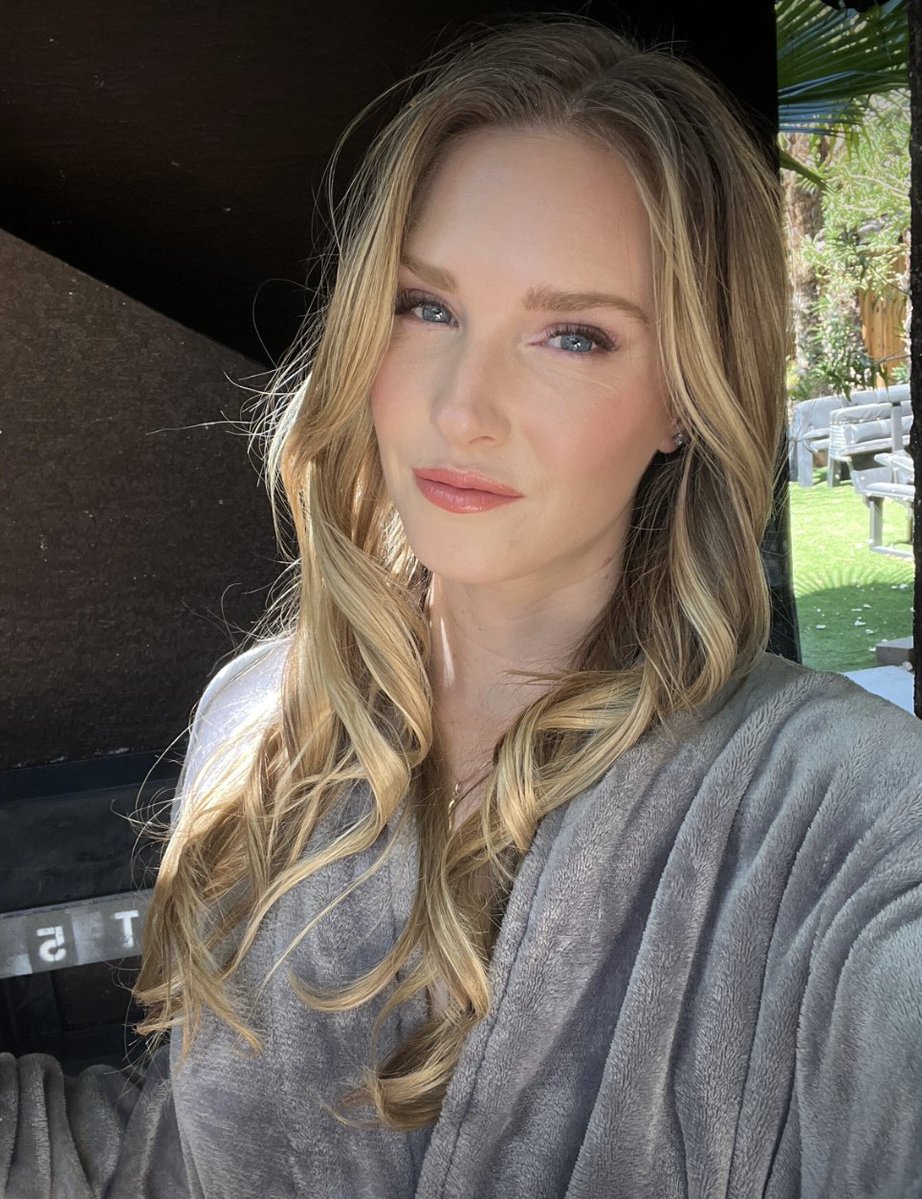 Ashley Lane tweet media