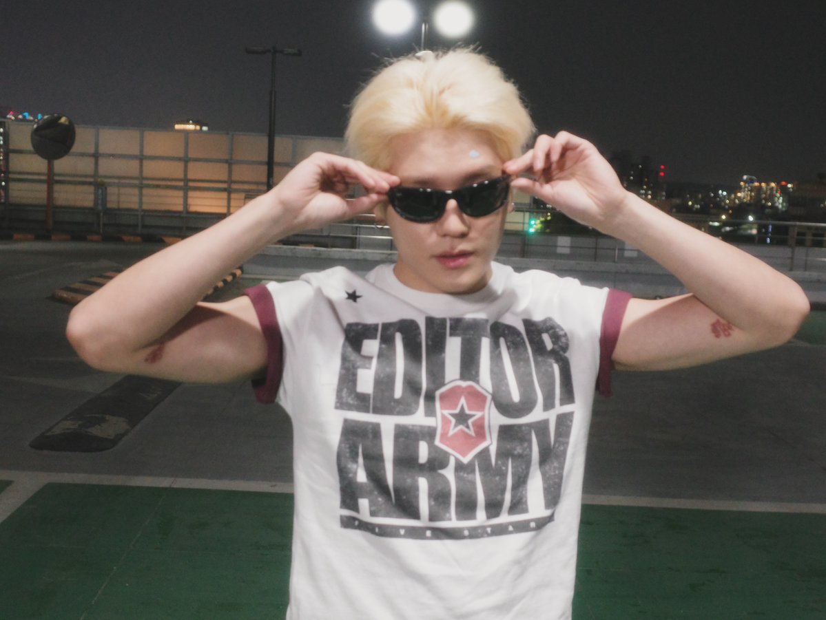 taeyong pics tweet media