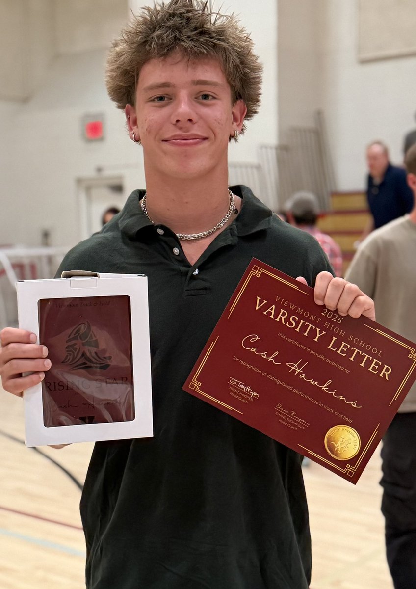 CashHawkins12's tweet photo. Second varsity letter for track and the Rising Star Award at our track banquet tonight. State this week - let's go! Also found out I qualified for Nationals in June in javelin. #classof2028 #utahtrackandfield #tracknfield #sprinter #javelinthrower #awards @snortney2013 @JHawk0811 @JonesDru #sophszn