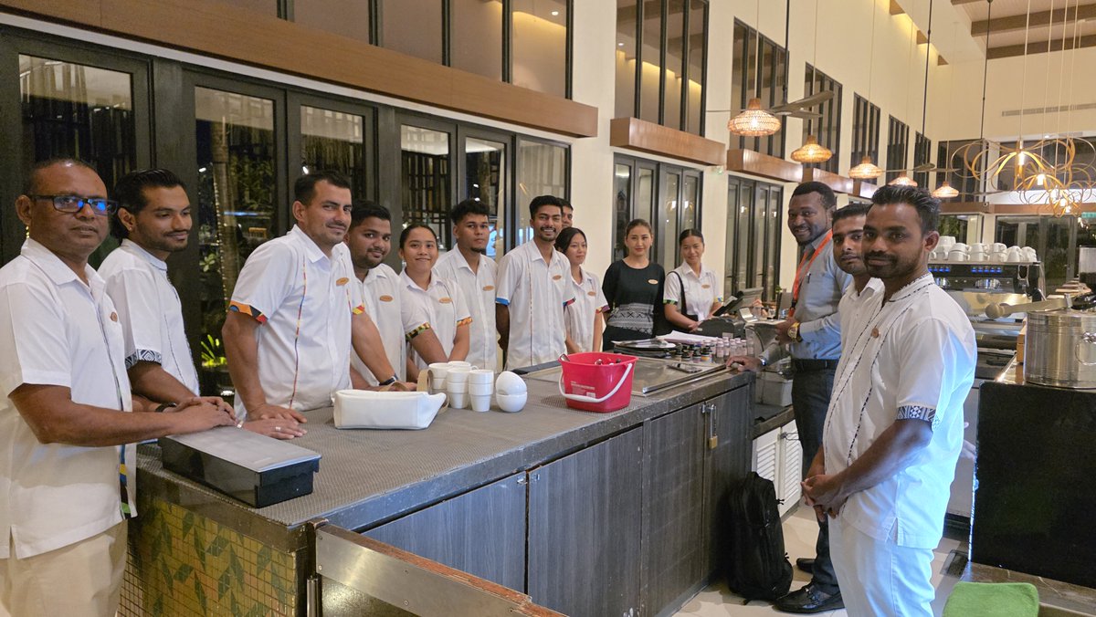 SIMDIgroup's tweet photo. Sharpening barista skills and perfecting every cup at Pullman Maldives Maamutaa

An inspiring illy Barista Training session focused on espresso perfection, milk techniques, coffee knowledge, and elevating the guest coffee experience. 

#SIMDI #illy #PullmanMaldives #SIMDIResu https://t.co/GdpkiS9gaZ