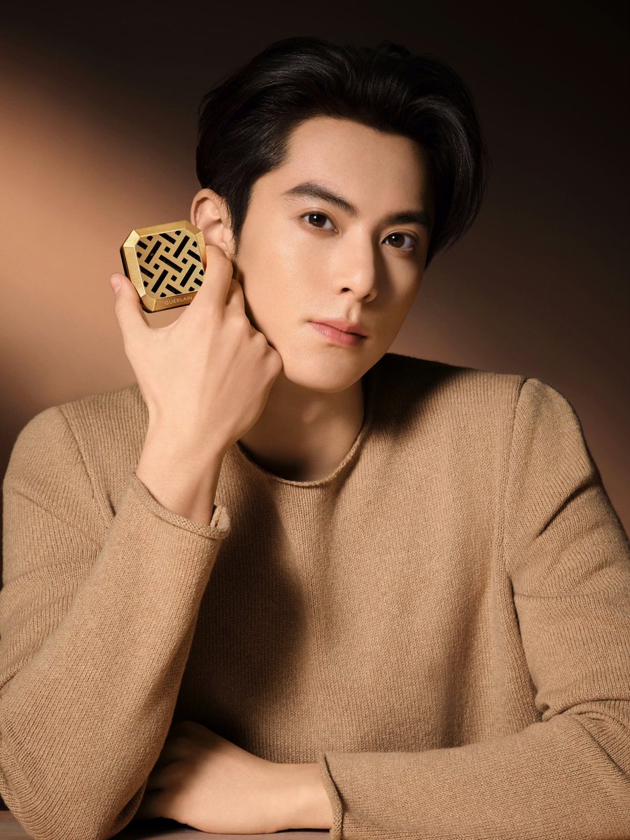 Dylan Wang Hedi 王鹤棣 tweet media